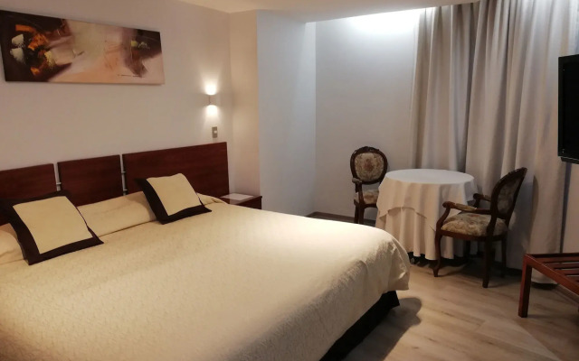 Hotel Montecarlo Santiago
