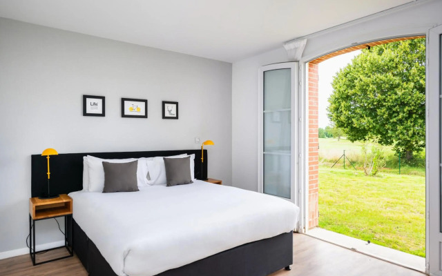 Staycity Aparthotels, Near Disneyland® Paris