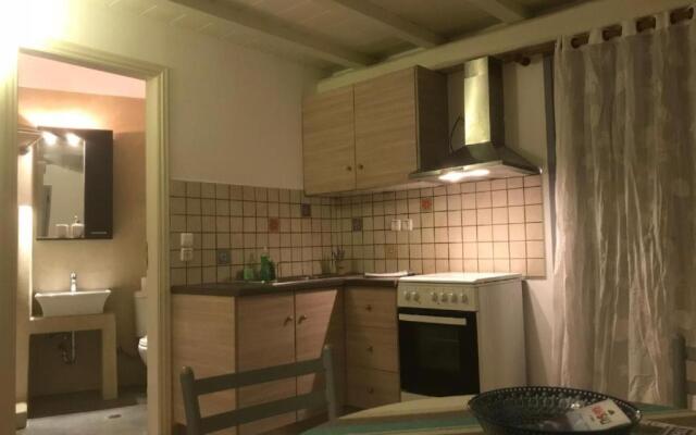 Domus Arch Suites