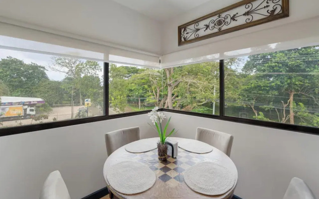 Suite 4 - Sloth Pool&Beach 3 BR Condo