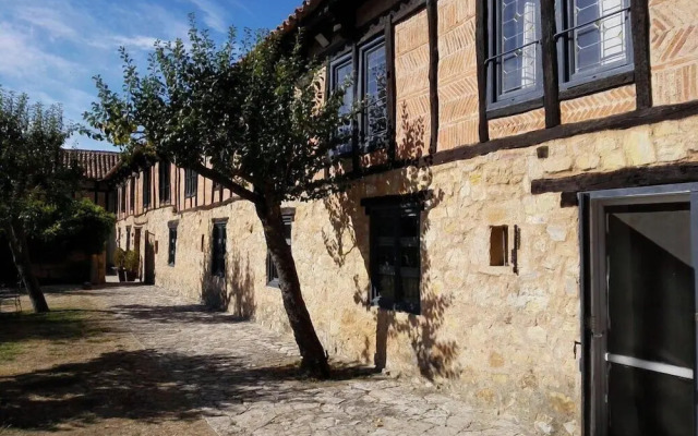 Posada Santa Maria La Real
