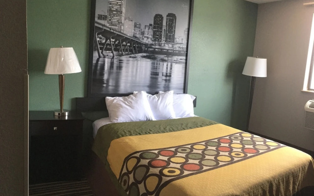 Super 8 Richmond Midlothian Turnpike