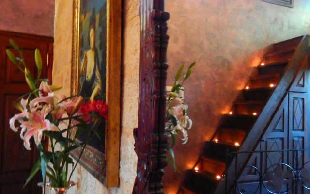 S. Nikolis Historic Boutique Hotel