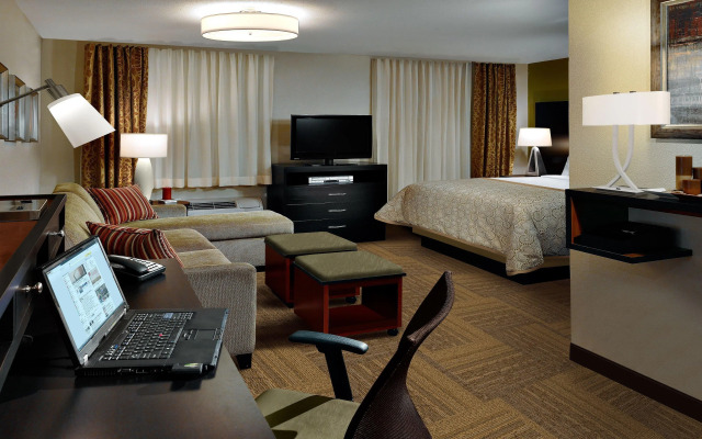 Staybridge Suites Holland by IHG