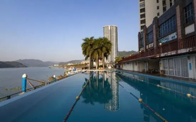 Yunhai Jiangwan Holiday Inn