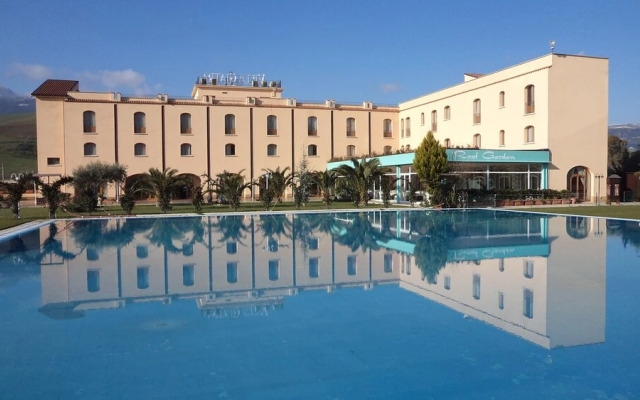 Hotel Villa Giatra