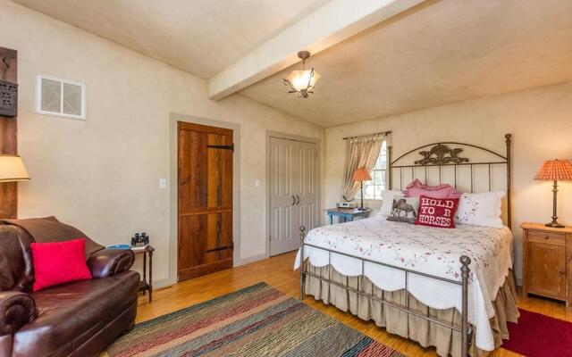 Cabins On Knopp School-Chula Vista Cabin