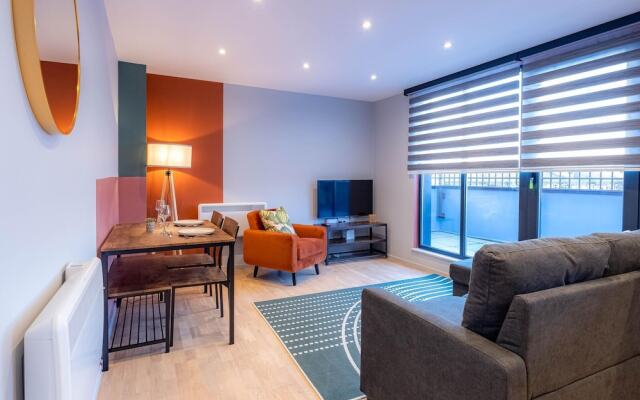 Victoria Park Vista One-bedroom by Sojo Stay