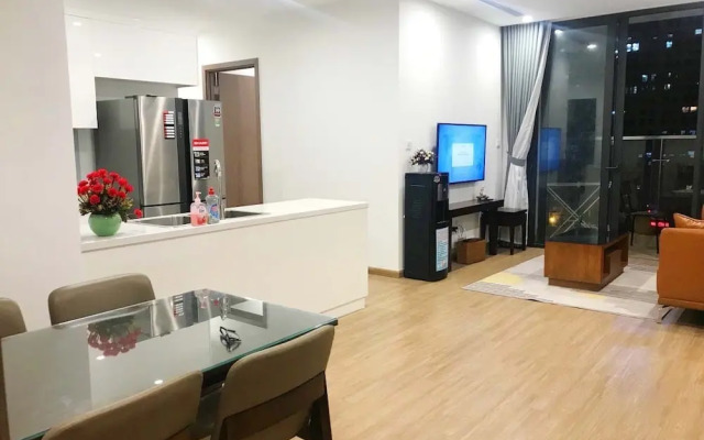 Bom Homes - Vinhomes Skylake Serviced Apartment
