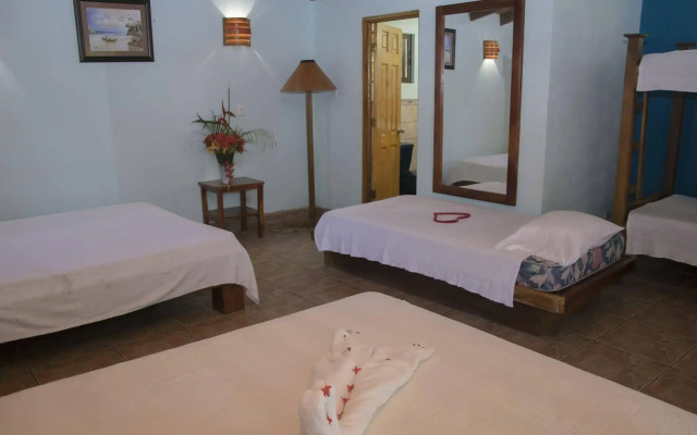 Pelican Beachfront Hotel