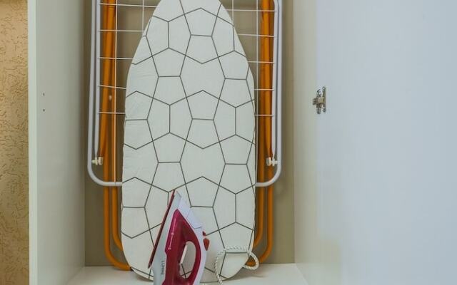 Apt on Chetvyortaya Sovetskaya 8 ap15