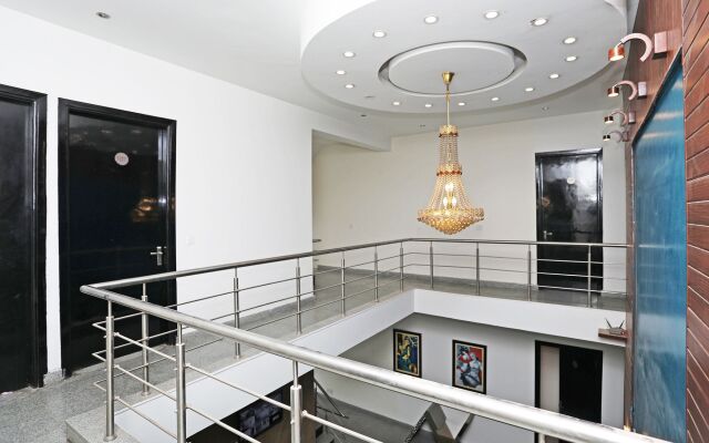 OYO 10020 Aruma Residency