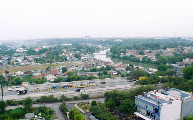 Best Deal And Comfy Studio Tamansari Mahogany Apartment