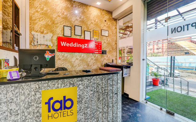Capital O 70138 Hotel Jayati Oasis Inn