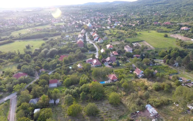 Cseresznyevirág Vendégházak