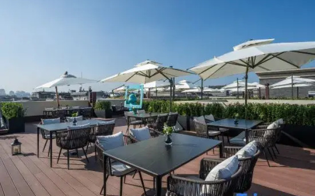 Blossom House Tiananmen