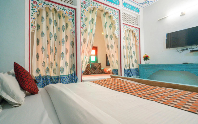 The Lake View Hotel – On Lake Pichola – Guest Rooms – Udaipur