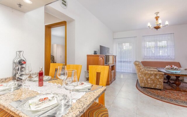 Nice Apartment in Rijeka With Wifi and 2 Bedrooms