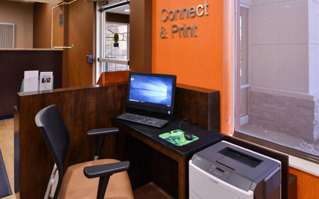 Fairfield Inn By Marriott Louisville North
