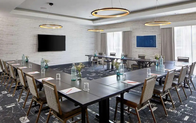 Cumberland House Knoxville, Tapestry Collection by Hilton