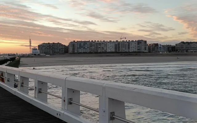 Apartment in Nieuwpoort With Stunning Sea Views
