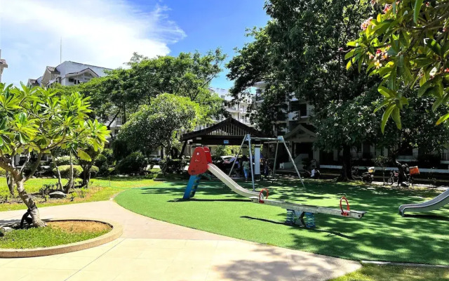 Rosewood Pointe Luxury Residences