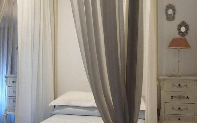 Mayflowers Hostel
