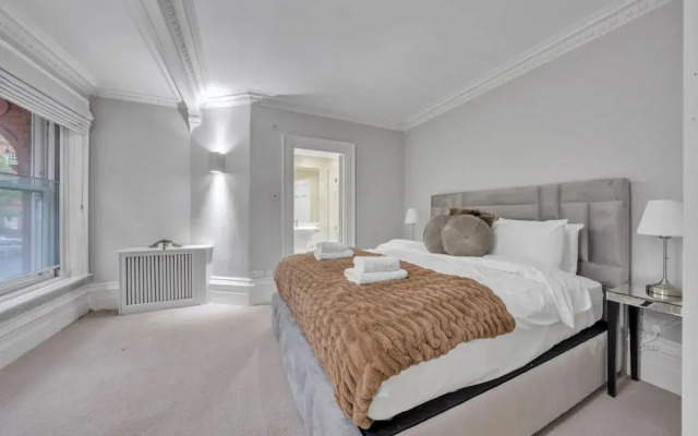 The Knightsbridge Residences