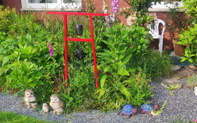 Uni, FH, Gesundheits Campus nähe, Zimmer mit Garten & Terrasse