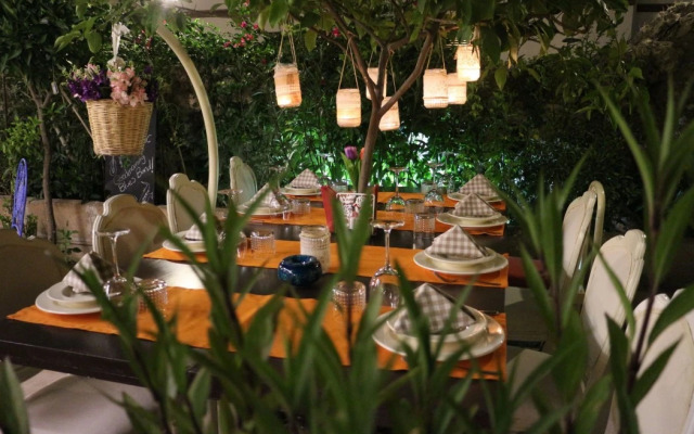 Nensie'S Boutique Hotel