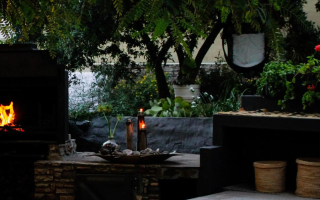 ALLURING SELF CATERING 2 BEDROOM VILLA at BOKMAKIERIE VILLAS