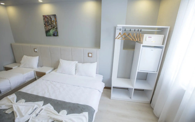 Express Inci Airport Hotel