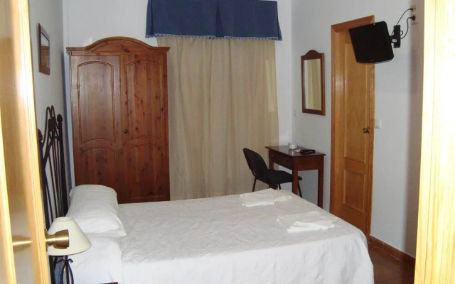 Hostal Restaurante Rio