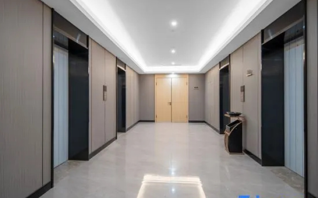 Tonghua Business Hotel (Science and Technology University)