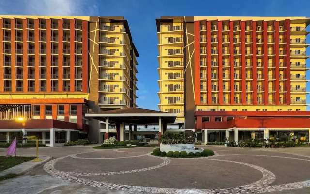 Modern Studio Poolside Balcony Near Mactan Airport