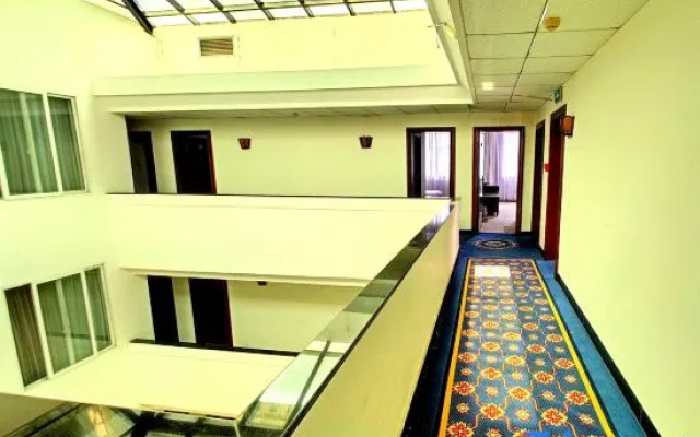 Dahua Hotel