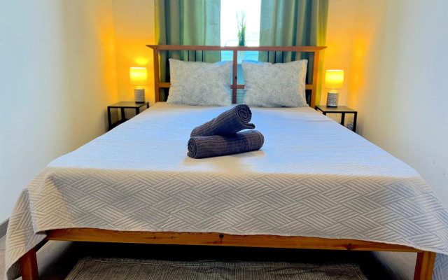 R8 Guest house by Small Home Budapest