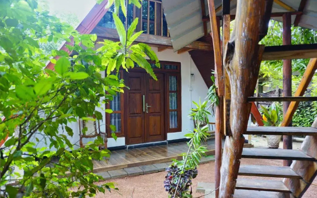 Sigiri Sky Home & Tree House