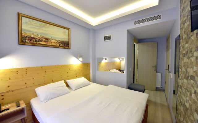 Sunlife Hotel Old City