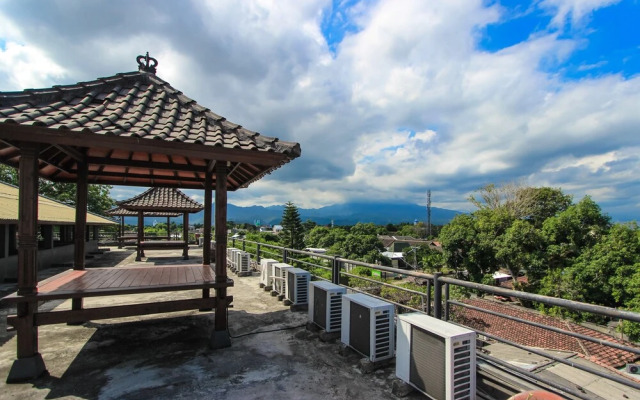 Oyo 965 Gading Guesthouse