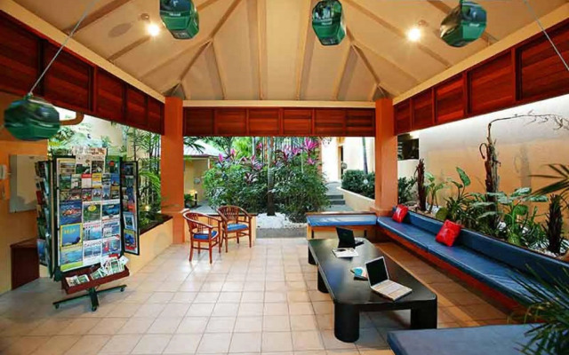Central Plaza Port Douglas