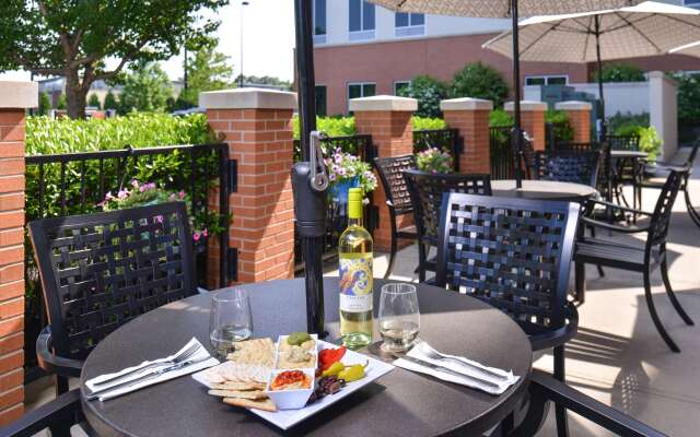 Hyatt Place Garden City