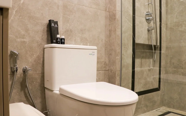 Nice And Elegant 1Br Apartment At Arumaya Residence