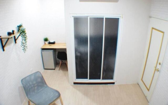 Travelers Little House