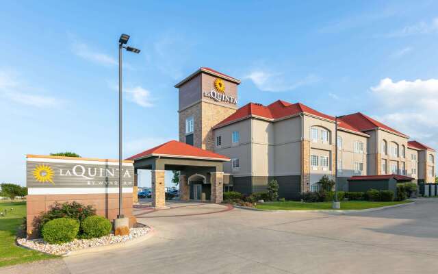 La Quinta Inn & Suites by Wyndham Belton - Temple South