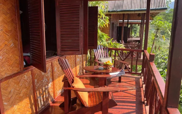 Mekong Riverside Lodge