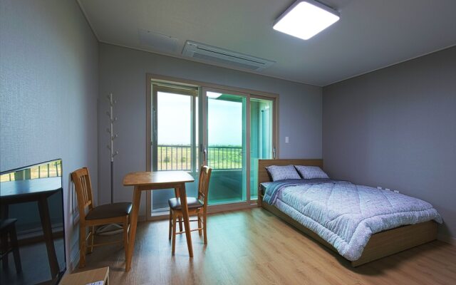 Jeju StarValley Pension