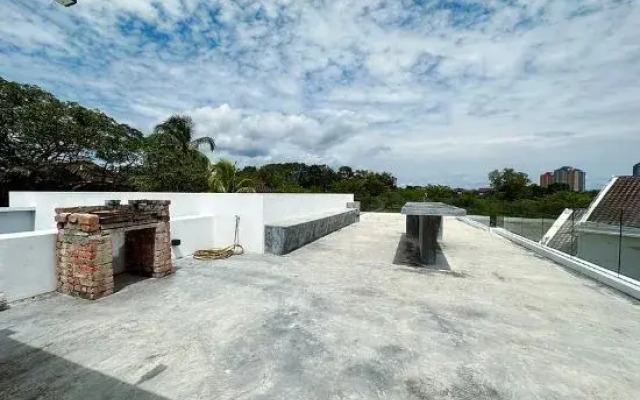 The Luxurious 245, A Famosa Melaka