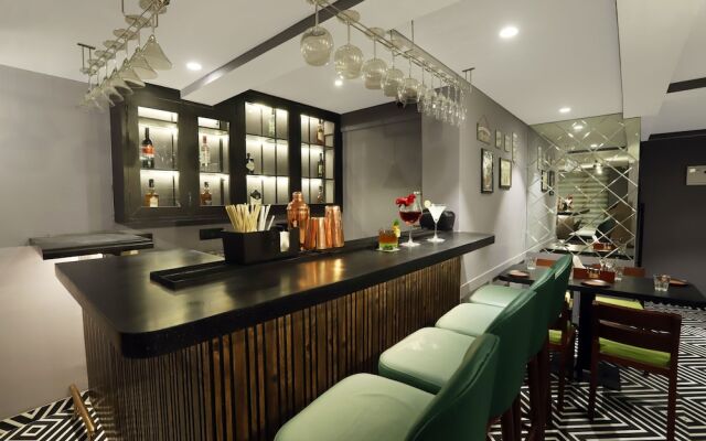 Aralia - A Business Hotel MIDC