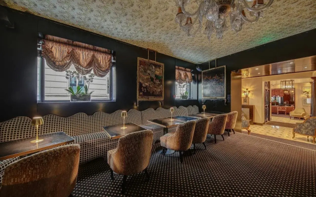 Chalgrin Boutique Hotel